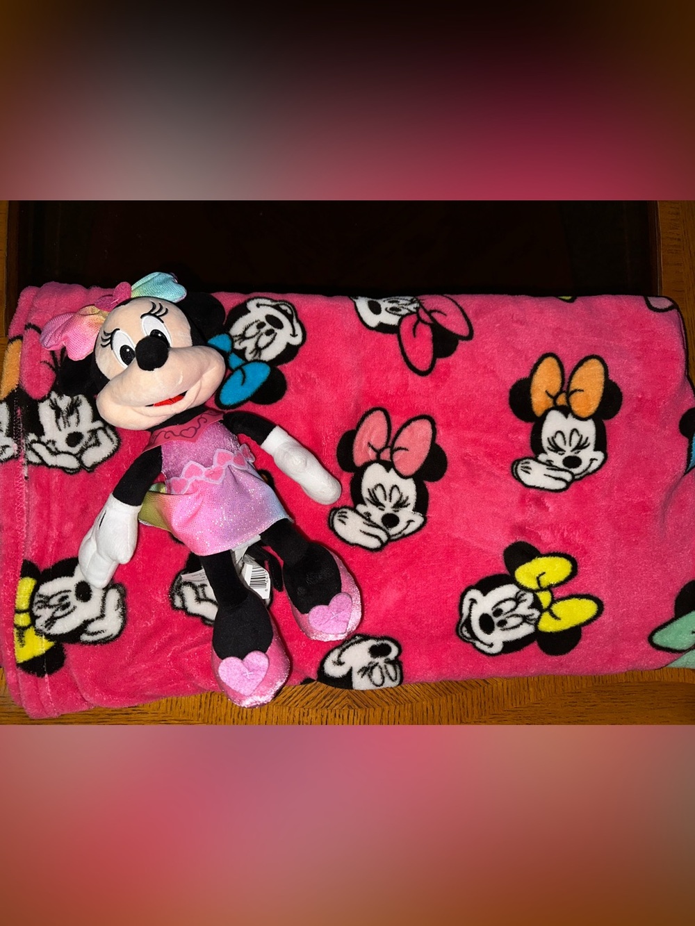 Disney Minnie Mouse Doll And Kids Blanket